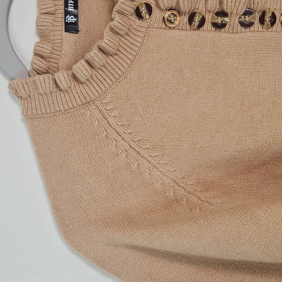 BTFBM Camel Ruffle Button Sweater S - Picture 3 of 12